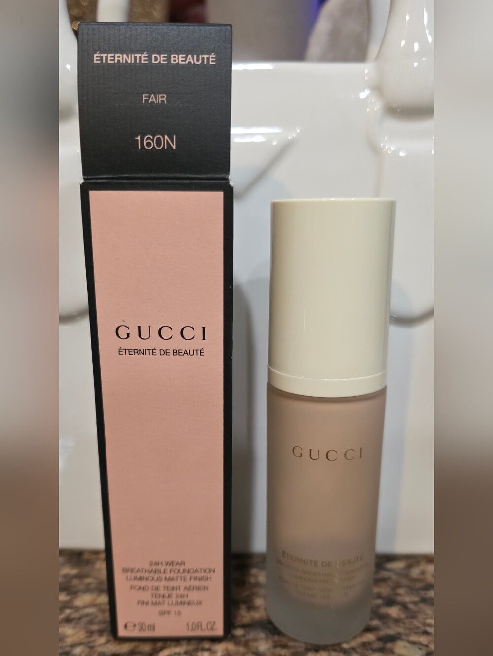 NIB Gucci Éternité de Beauté 24-Hr Full Coverage Luminous Matte Foundation